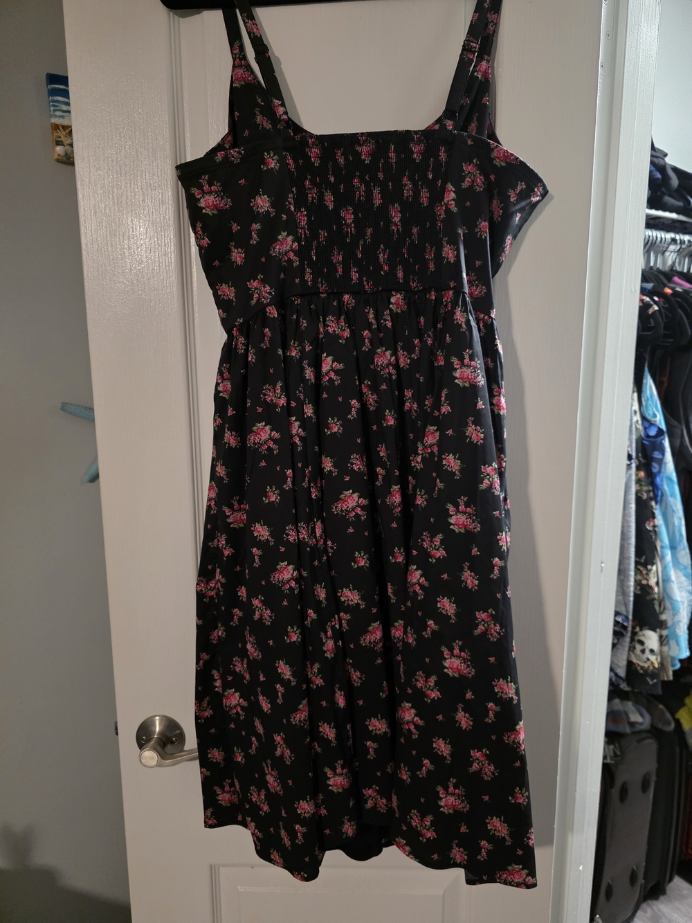 Torrid Retro Chic Belted Swing Floral Dress Size 1 - Picture 2 of 7